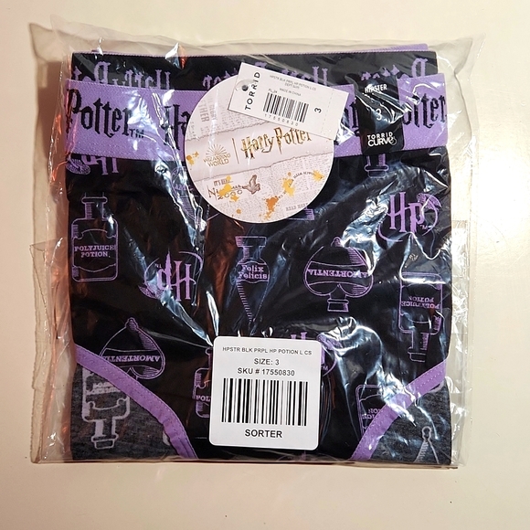❤️NWT VINTAGE TORRID HARRY POTTER HOGWARTS PANTY POTIONS HIPSTER -  PLUS SIZE - Picture 5 of 9